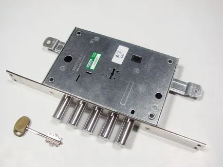 Cum de a asambla de blocare cu mâinile (castelul) Cum de a asambla de blocare, cu propriile sale mâini