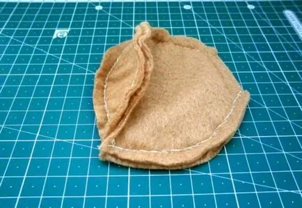 Cum să coase un fleece caine care are un model de lână câine