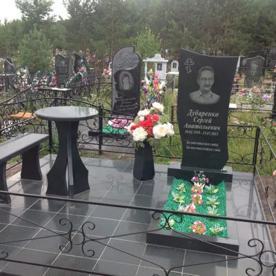 Cum de a alege un monument la mormântul instrucțiuni detaliate (monumente simple, Curly) Cum de a alege un monument la mormântul instrucțiuni detaliate