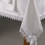 Cum de a aduce pata cu haine albe (un loc) Cum de a aduce pata cu haine albe