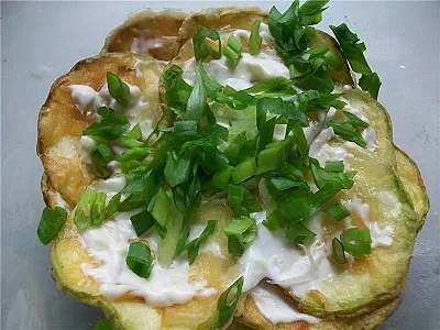 Cum delicios dovlecel prăjește în tigaie