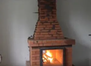 cărămizi Vatră cu mâinile lor (cărămidă) Cărămizi pentru semineu cu mâinile lor