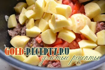 Cartofi cu carne in reteta de cartofi multivarka delicioase cu carne tocată (cartofi) Cartofi cu carne in reteta de cartofi multivarka delicioase cu carne tocată