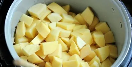 Cartofi cu carne in multivarka retete cu pas cu pas fotografii (cartofi cu carne în multivarka) Cartofi cu carne în multivarka rețete cu pas cu pas fotografii