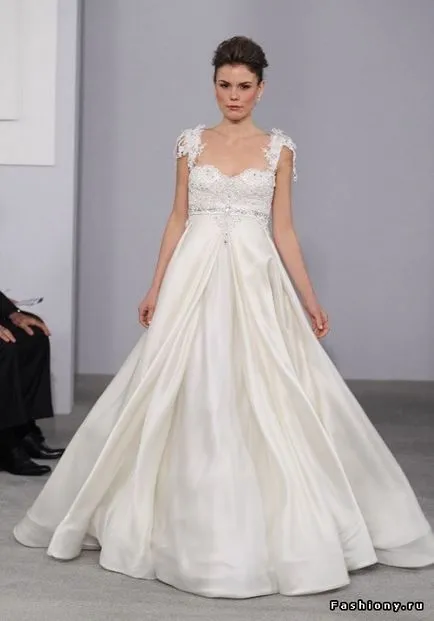 Colectia de rochii de mireasa 2011, de la Pnina Tornai (colectare) Colectia de rochii de mireasa 2011 de la Pnina Tornai