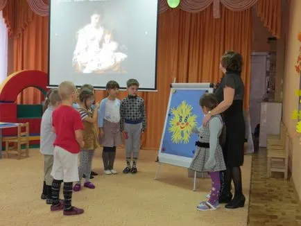 Sinopsis clase integrate „mama in casa ca soarele pe cer“, în grupa pregătitoare