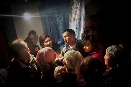 Furat Mireasa Kârgâzstan - știri în imagini (mireasa) Furat Mireasa Kârgâzstan - știri în imagini