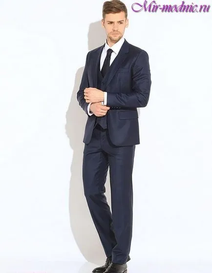 Costum la absolvire pentru Man 2017