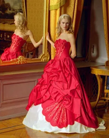 rochie de mireasa Rosu - manual miresei