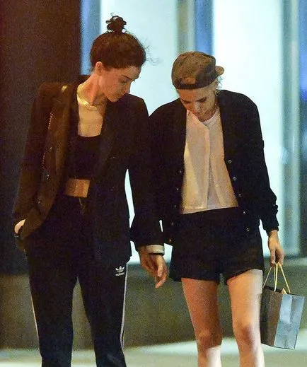 Kristen Stewart se căsătorește cu asistentul său de ce acest lucru este alegerea ei (Kristen) Kristen Stewart se căsătorește cu asistentul său de ce acest lucru este alegerea ei