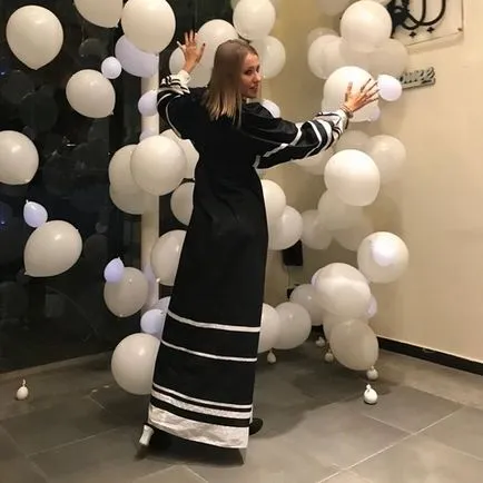 Ksenia Sobchak chided artiști care au efectuat la nunta a hahalevoy fiica (Vera Brezhneva) Ksenia Sobchak chided artiști care au efectuat la nunta fiicei hahalevoy