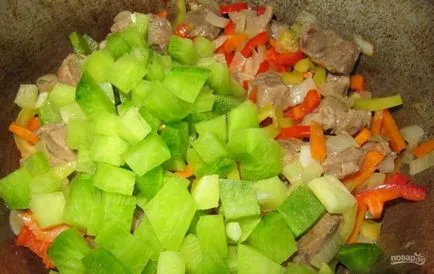 Laghman clasic - un pas cu pas reteta cu fotografii pe (produse alimentare) Laghman clasic - un pas cu pas reteta cu fotografii de pe