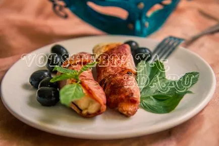 Pui învelit în bacon cu reteta fotografie, magie