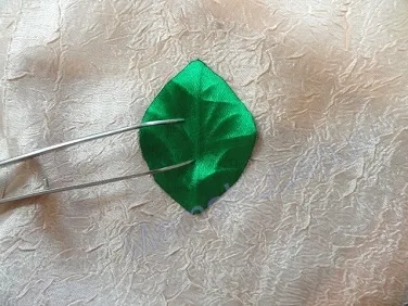 Master class frunze kanzashi