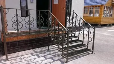 Metal Pridvor foto