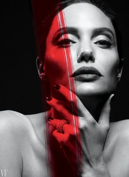 Noi nu va fi normal „, Andzhelina Dzholi a dat primul interviu candidă după divortul de (Jolie) Noi nu va fi normal „, Andzhelina Dzholi a dat primul interviu candidă după divortul de