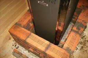 Este posibil să se impună cărămizi cuptorului de fier cu mâinile lor (cuptor) Este posibil să se impună cărămizi cuptorului de fier cu mâinile lor