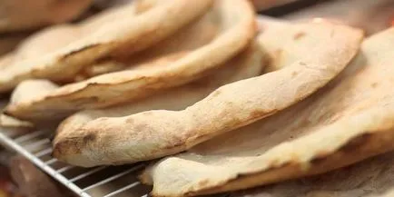 Pot avea o pita pentru pierderea in greutate - continut caloric, utilizarea de dieta si tipuri de paine (pierdere in greutate) Pot avea o pita pentru pierderea in greutate - continut caloric, utilizarea de dietă și pâine