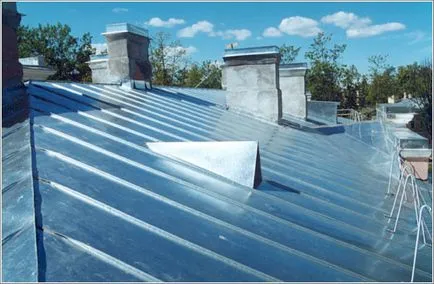 Instalarea acoperișului cu mâinile începe cu selectarea materialelor necesare (video)