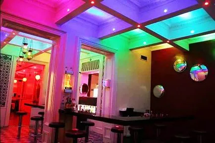 Instalarea de benzi cu LED-uri în bucătărie cu mâinile cum se instalează iluminare, instrucțiuni video (banda) Instalarea de benzi cu LED-uri în bucătărie cu mâinile cum se instalează iluminat, instrucțiuni video de