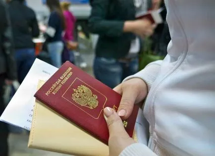 Pot schimba numele copilului meu după divorț, chiar și fără consimțământul tatălui
