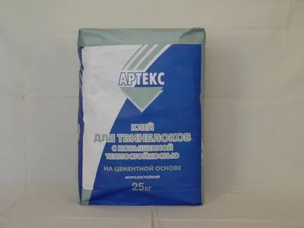 Ce pune blocuri de beton