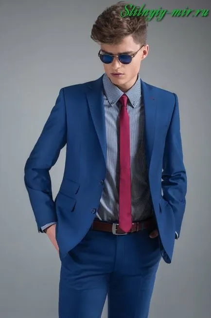 costum pentru bărbați la priza 2017