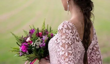 Mireasa pe gama notă de buchet de mireasa (buchet) Mireasa pe gama notă de buchet de mireasa