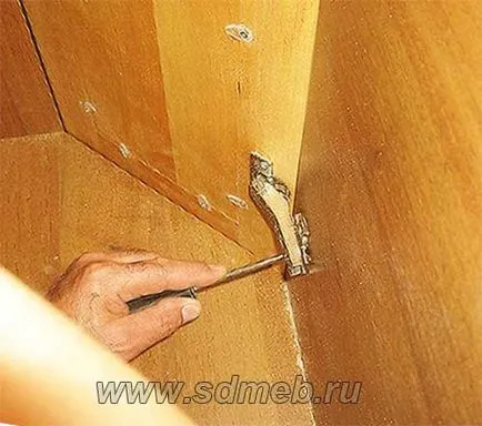 Câteva cuvinte despre instalarea de fronturi de bucătărie, face mobilier de sine