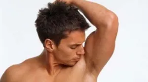 Am nevoie să mă rad subsuori omul este capabil, sfaturi (axila) Am nevoie să mă rad subsuori om este capabil, sfaturi