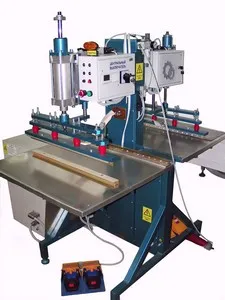 Echipament de producere de tehnologie tavane suspendate, materii prime, mașini (plafoane) Echipament de producere de tehnologie tavane suspendate, materii prime, mașini