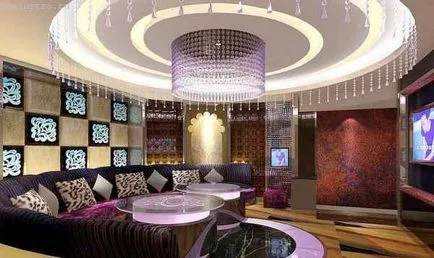 Design-ul original al tavane suspendate, interioare fotografie drepturilor de autor (interior) Design-ul original al tavane suspendate, fotografie de interior drepturile de autor