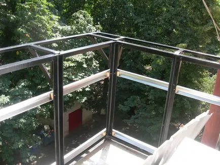 Finisare balcon cu siding său pas mâinile pas instrucțiuni, clipuri video și fotografii