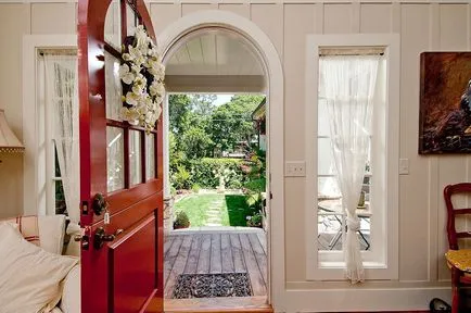 Cum de a decora ușa cu propriile mâini