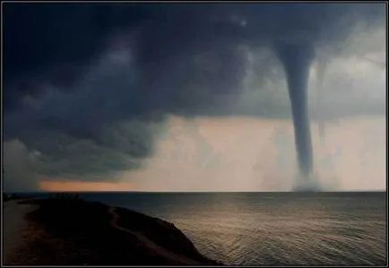 De ce nu avem aceeași tornada în America ca sunt pe aceeași latitudine ca și în cazul în care tornadă