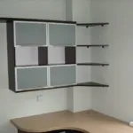 Rafturi pe balcon cu desenele sale specii de mâini (fotografii și video)