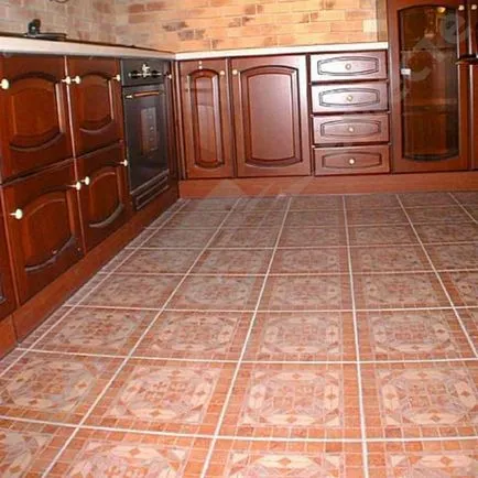 Sexul în bucătărie și este mai bine pentru a pune un strat
