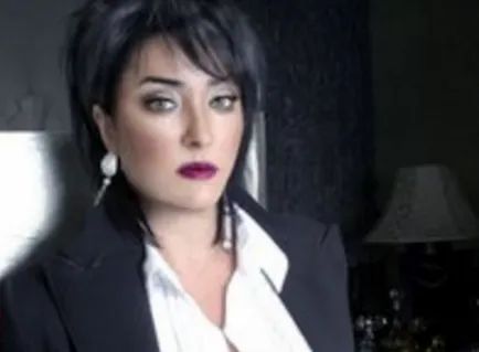 lolita descărnat surprins pe toata lumea! (Lo) lolita descărnat surprins pe toata lumea!