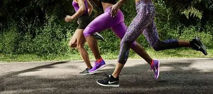 Proper pantofi de alergat pentru adidași care aleg să ruleze pe asfalt, pe o cruce (pantofi de rulare pantofi de rulare dreptul de funcționare pantofi pantofi de alergat adidași ceea ce este cel mai bun pentru funcționare) Proper pantofi de alergat pentru adidași care aleg să ruleze pe asfalt, pe o cruce