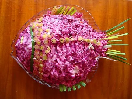 Rețetă și 26 de variante de decor salată „hering sub o haină de blană“