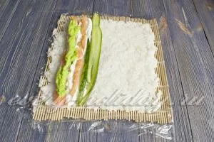 Rolls fără nori la domiciliu, reteta cu o fotografie