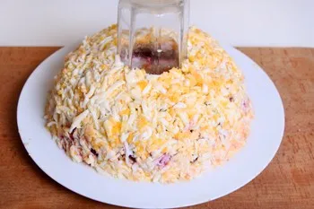 Salata „Garnet brățară“ pas cu pas reteta cu fotografii și video