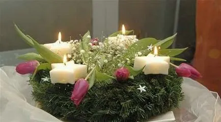 Crăciun coroană de flori - Coroana de Advent (lumânări) Crăciun coroană de flori - Coroana de Advent
