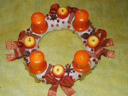 Crăciun coroană de flori - Coroana de Advent (lumânări) Crăciun coroană de flori - Coroana de Advent