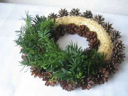 Crăciun coroană de flori - Coroana de Advent (lumânări) Crăciun coroană de flori - Coroana de Advent