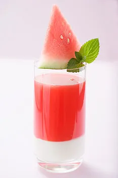 Cele mai multe milkshake-uri delicioase - Fotografii rețete (milkshake-uri de gătit) Cele mai multe milkshake-uri delicioase - fotografii rețete