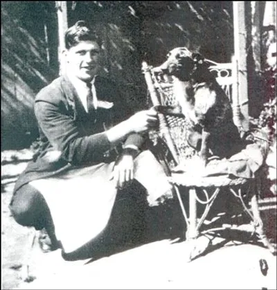Cel mai vechi caine din poveste - povestea (câine) Cel mai vechi câine din istorie - istoria