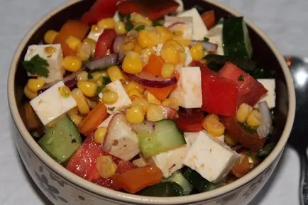 O salată de porumb și castravete - masa cea mai aromate (porumb) O salată de porumb și castravete - vasul cel mai savuros