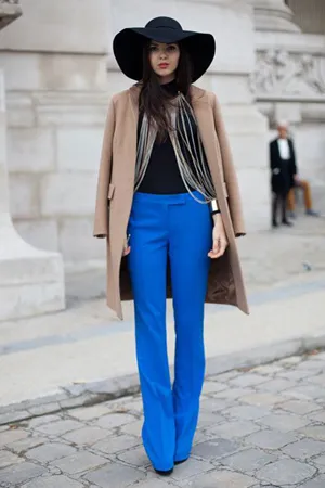 Din ceea ce sa poarte pantaloni albastru femei de 30 de imagini foto de moda