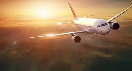 Avionul în fotografie cer